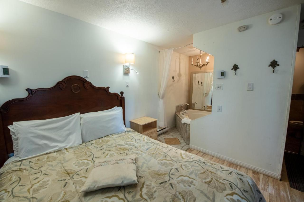 Motel Fleur de Lys Magog Eksteriør billede