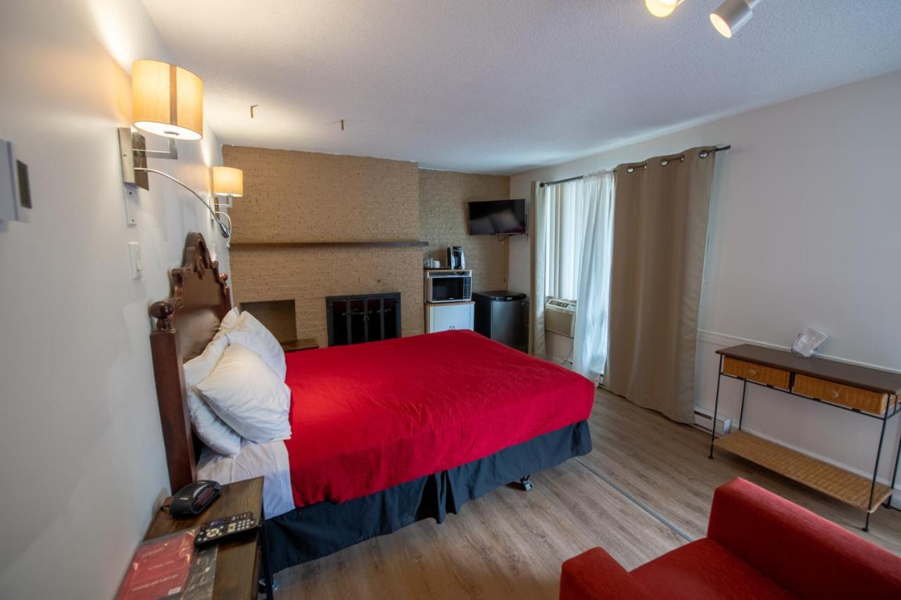 Motel Fleur de Lys Magog Eksteriør billede