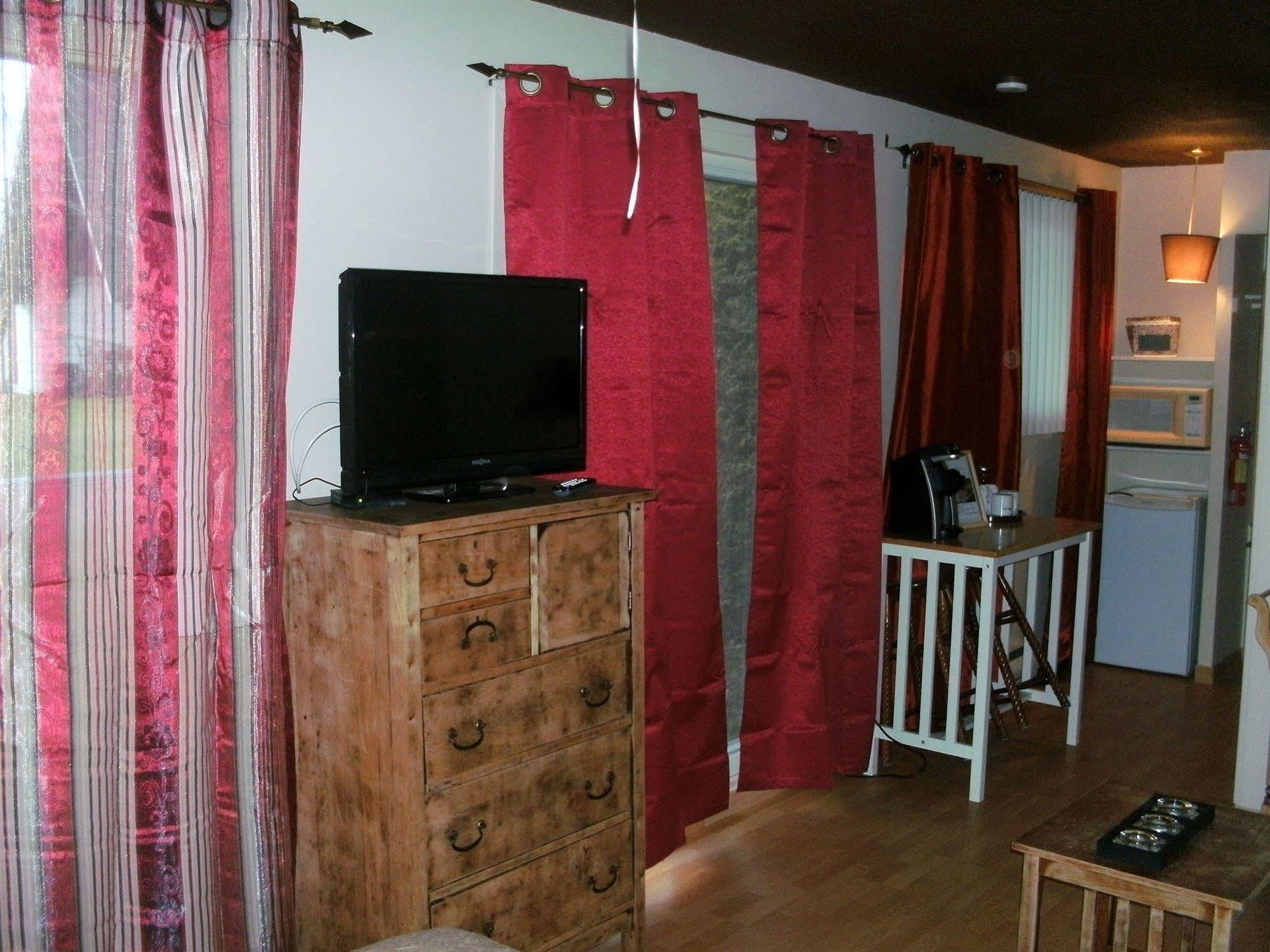 Motel Fleur de Lys Magog Eksteriør billede